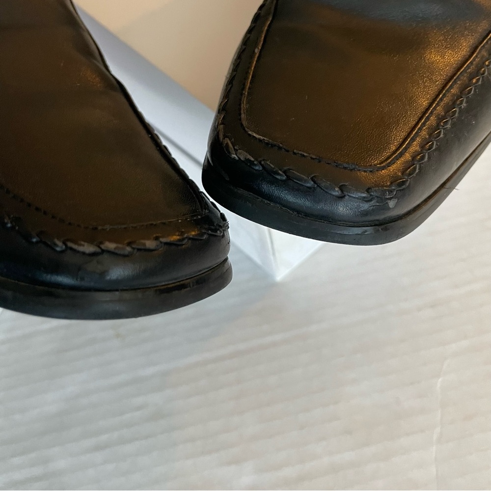 Kenneth Cole, black loafer - Picture 7 of 11